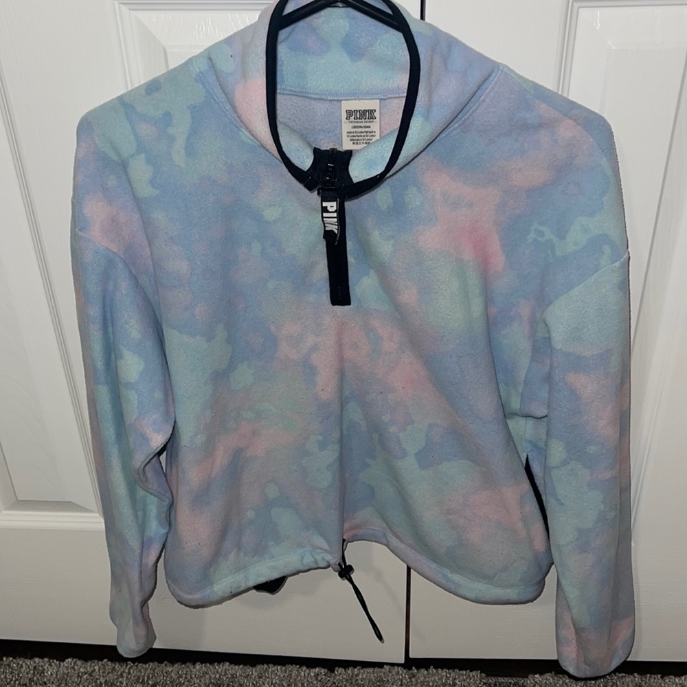 zipper up fleece!!